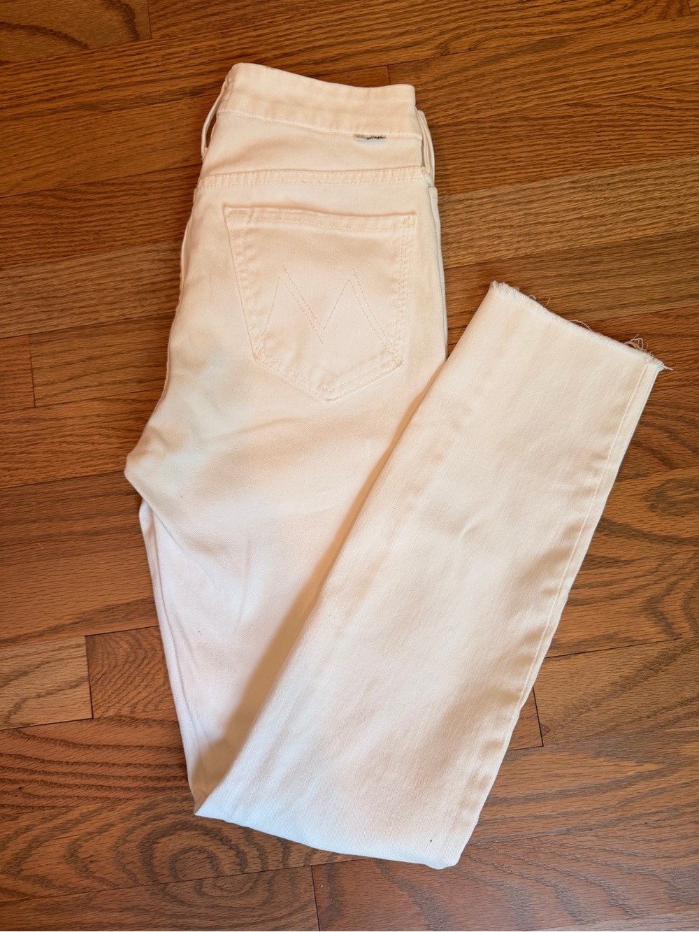 MOTHER Looker Ankle Fray Jeans - 25